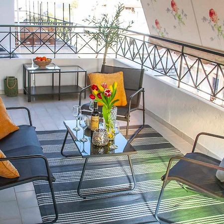 Top Floor Apartment In Chalkís מראה חיצוני תמונה