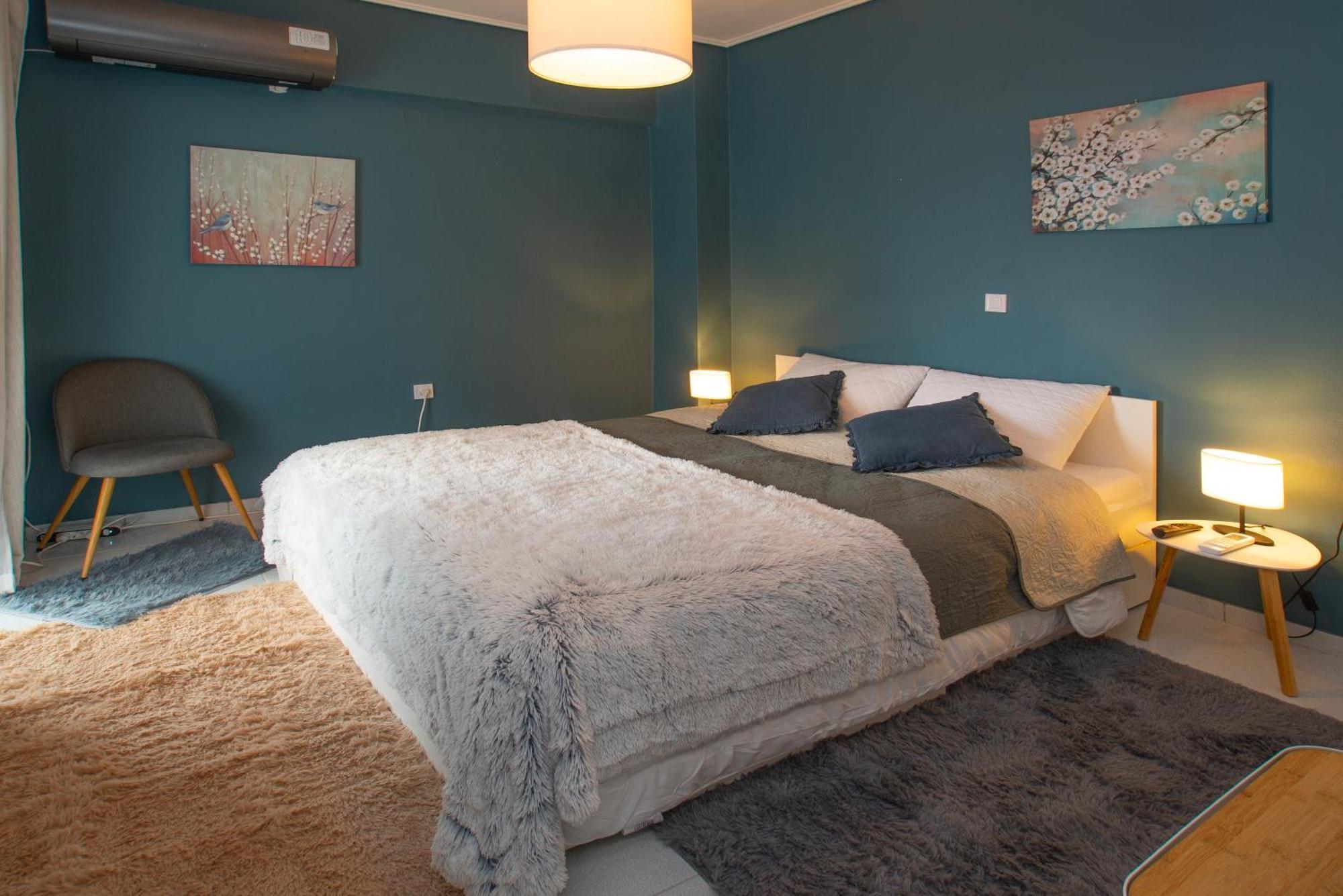 Top Floor Apartment In Chalkís מראה חיצוני תמונה